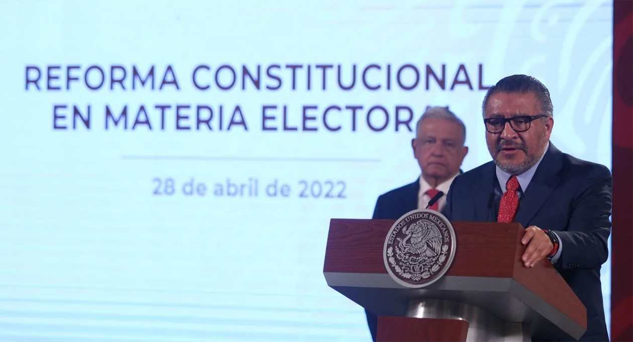 Amlo vuelve al ring contra la mafia del poder