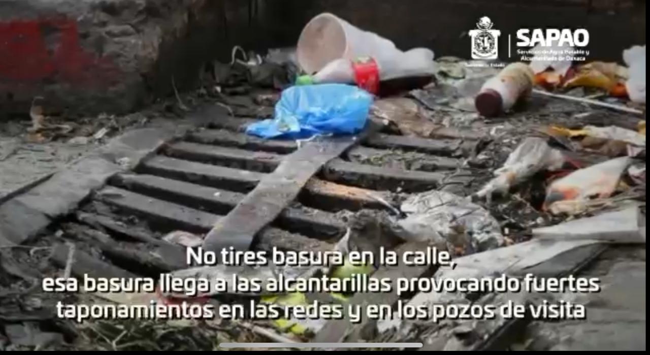 Los cubrebocas son una de las principales causas de taponamientos del drenaje