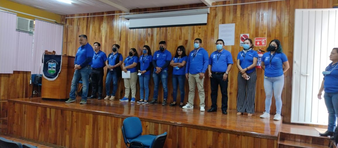 Gran recibimiento de trabajadores a integrantes de la Planilla Azul en arranque de campaña