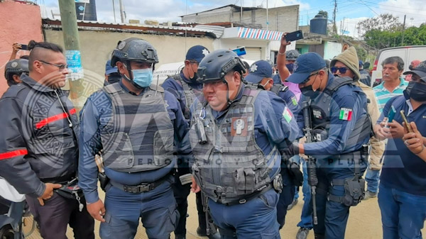 VIDEO: Policías Municipales de Oaxaca de Juárez pedían 150 mil por paso de migrantes; detuvieron a cuatro