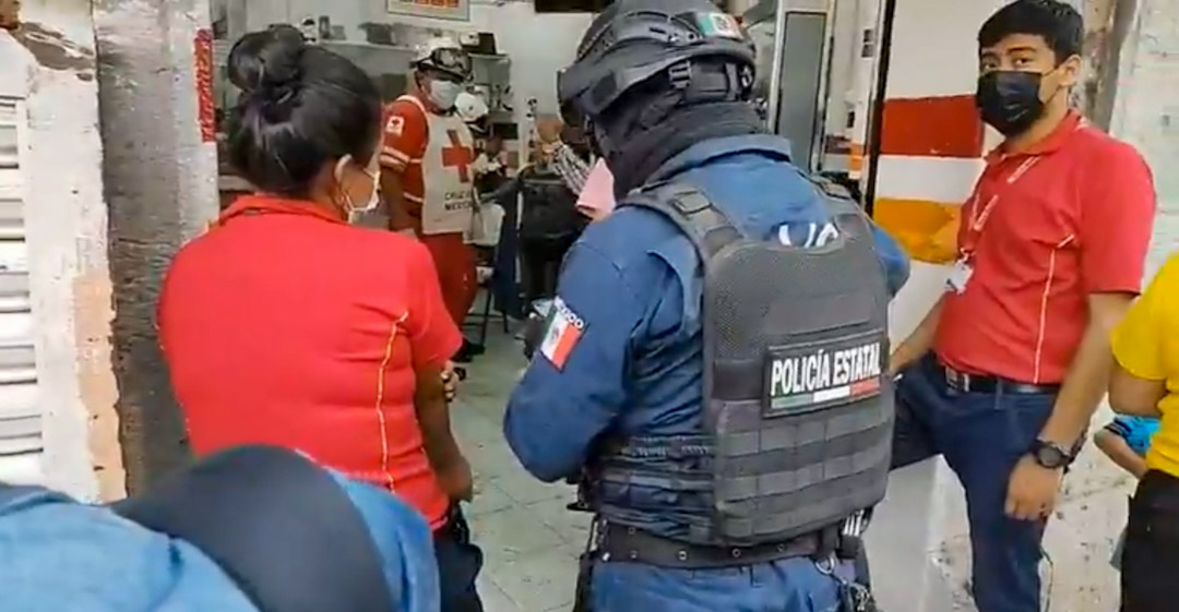 Asaltan sucursal de empeños a pasos de módulo de policía y de palacio de gobierno, Oaxaca