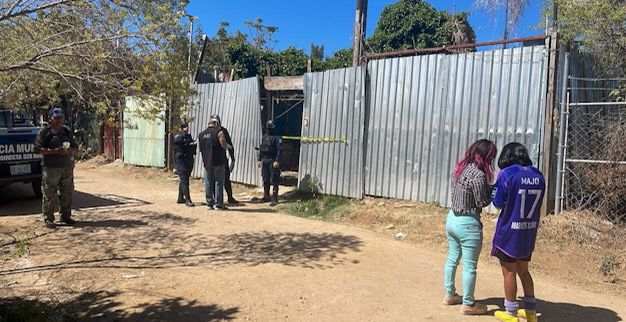En Zaachila, Oaxaca, hombre asesina a su esposa y deja herida a menor