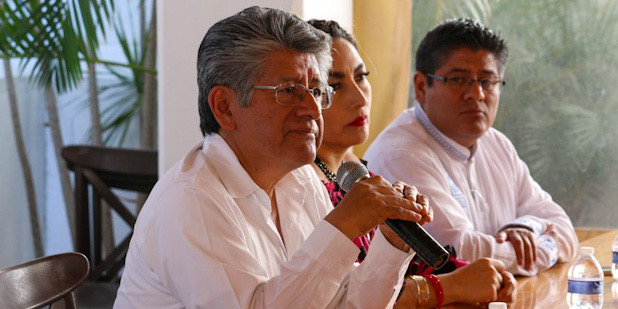 Francisco Martínez Neri pide licencia al Cabildo de Oaxaca de Juárez