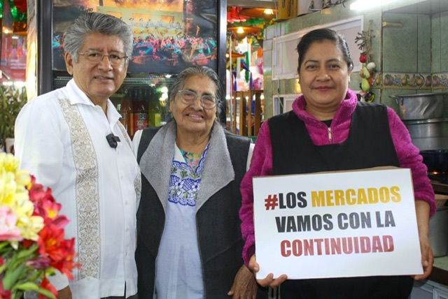 Recibe Martínez Neri respaldo de comerciantes de mercados de Oaxaca de Juárez