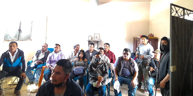 Grupo armado de San Martín Peras ataca convoy de Policía Estatal