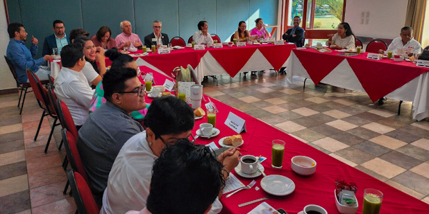 Destaca Jaime Larrazábal ante empresarios trabajar por Oaxaca de Juárez