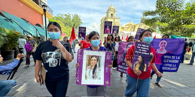 Familiares de Sandra Domínguez retiran plantón en Oaxaca y llevarán su lucha a la Ciudad de México