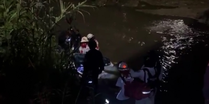 Identifican a hombre que se arrojó del Puente Valerio Trujano, cerca de la Central de Abasto, Oaxaca