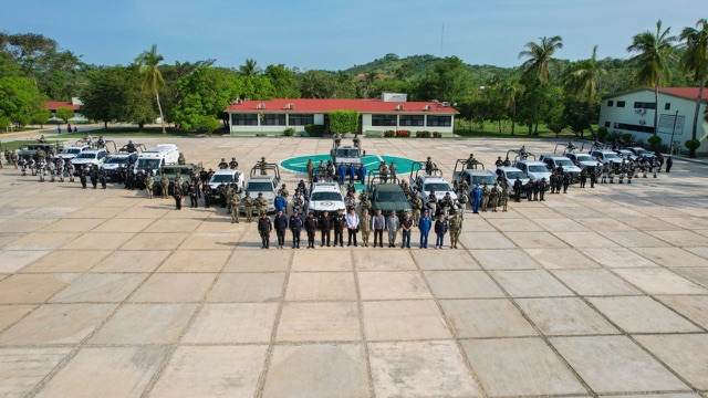 Fiscalía de Oaxaca, Marina, DEFENSA, GN y SSPC implementan Operación Sable en Pinotepa Nacional: toman control de seguridad en el municipio