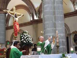 Arzobispo de Oaxaca llama a la reflexión personal y a la solidaridad en el cierre del Año Litúrgico