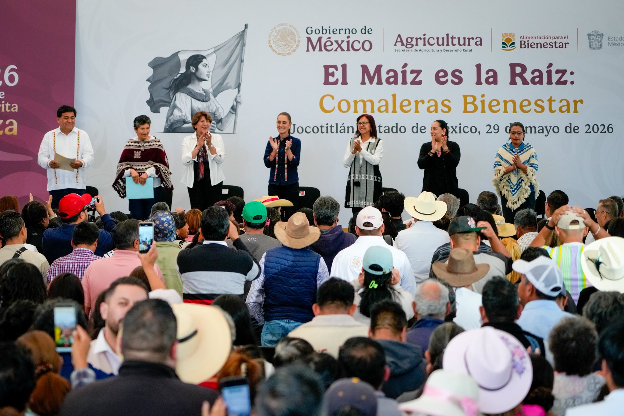 Mujeres del maíz nativo reciben apoyo de Comaleras Bienestar