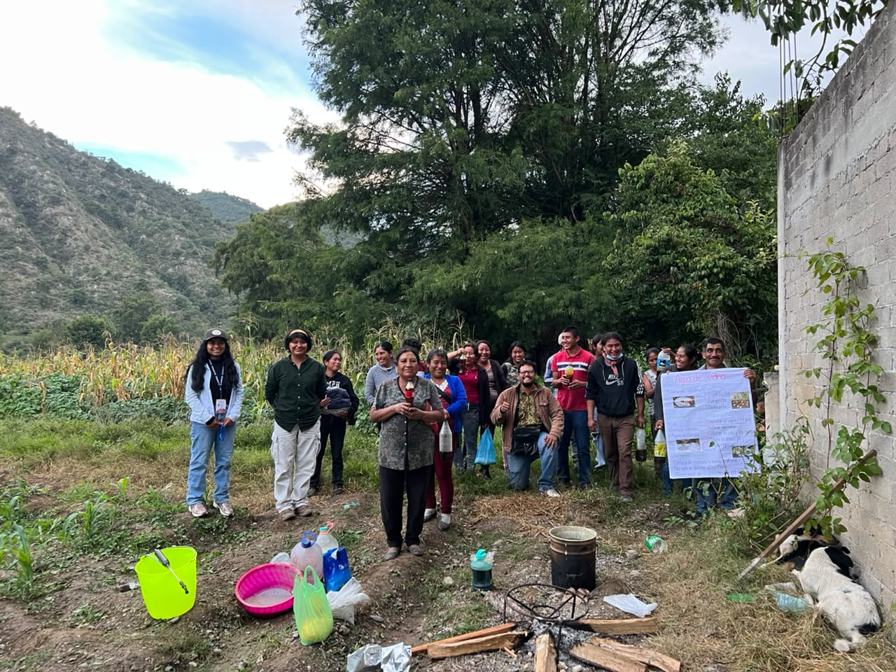 Santa Cruz Verde fortalece el manejo agroecológico del maíz con elaboración de bioinsumos