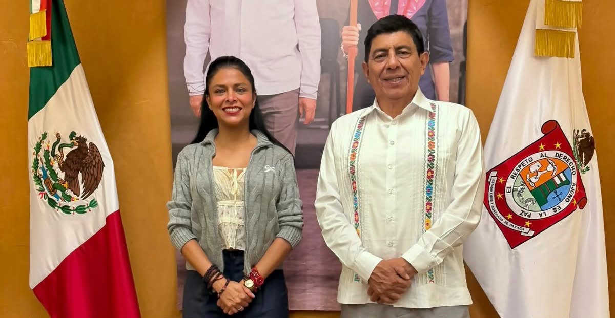 Nombra Gobernador Salomón Jara a Fernanda Chávez Cruz directora general del IEEPO Nombra Gobernador Salomón Jara a Fernanda Chávez Cruz directora general del IEEPO